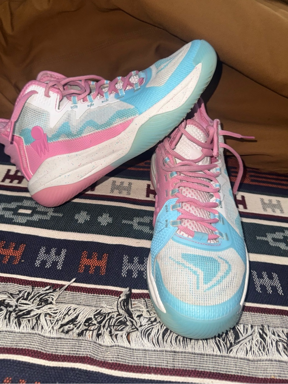 Pink & Light Blue Women's Athletic Sneakers